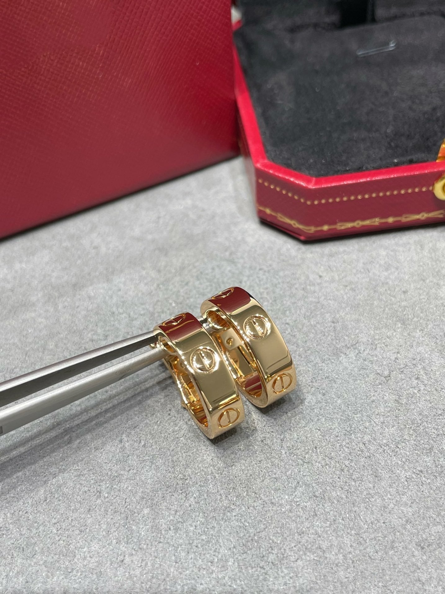 {"product": "Glimmer", "name": "5.5mm ピアス"}