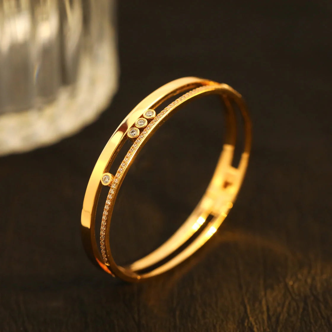 [Glimmer]Move Romane Diamond Bangle Bracelet