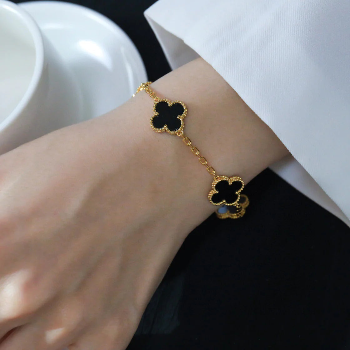 [Glimmer] CLOVER 5 モチーフ オニキス ブレスレット コレクション