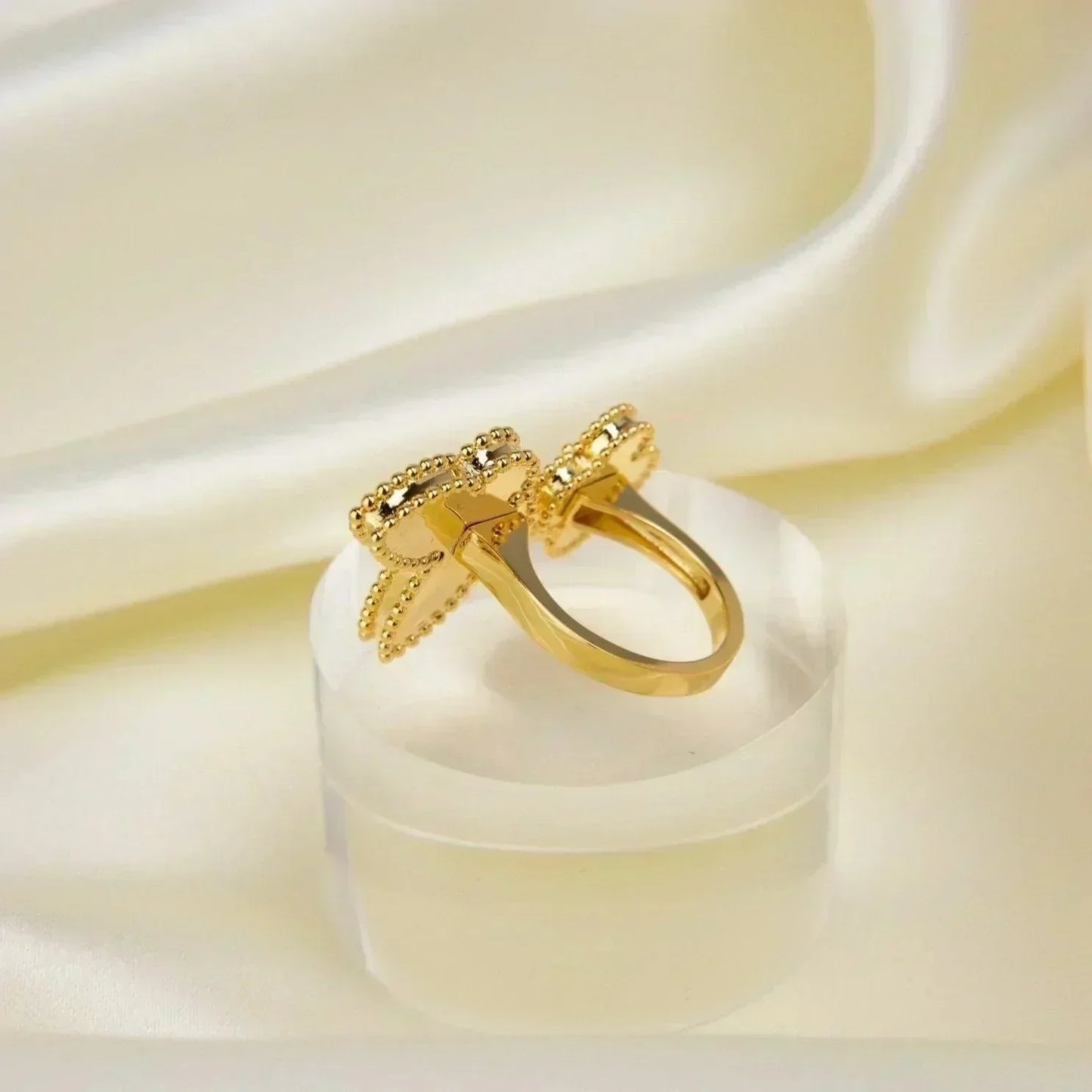 [Glimmer]LUCKY BETWEEN THE FINGER RING