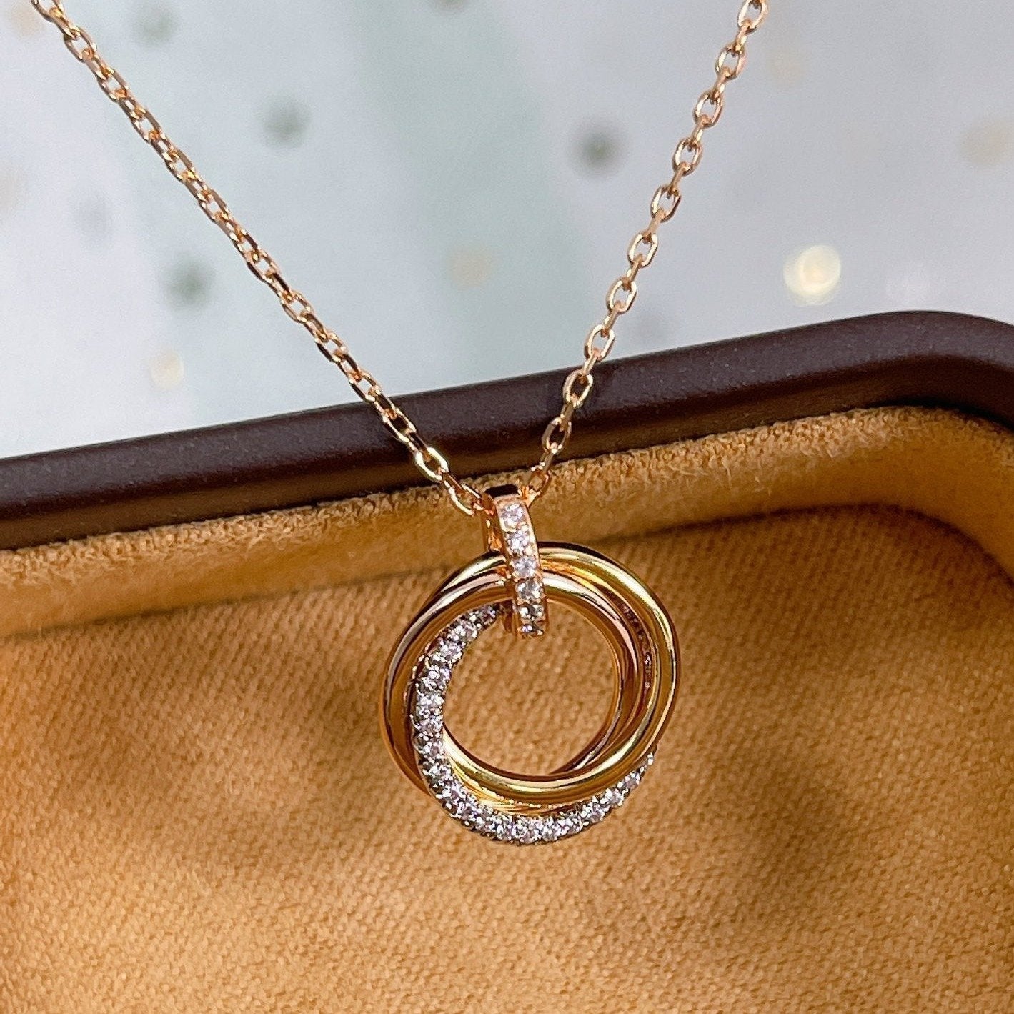 [Glimmer]TRINITY NECKLACE SILVER GOLD PINK GOLD DIAMONDS