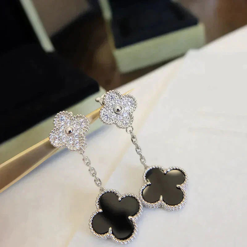 [Glimmer]CLOVER 2 MOTIFS  DIAMOND ONYX EARRINGS SILVER