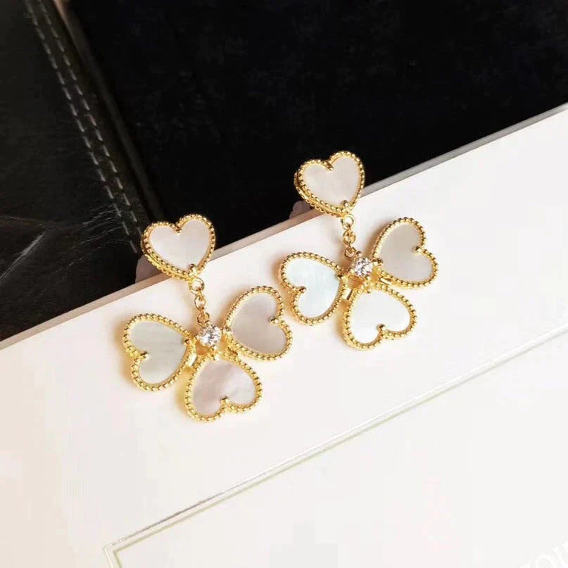 [Glimmer]CLOVER SWEET WHITE MOP EARRINGS