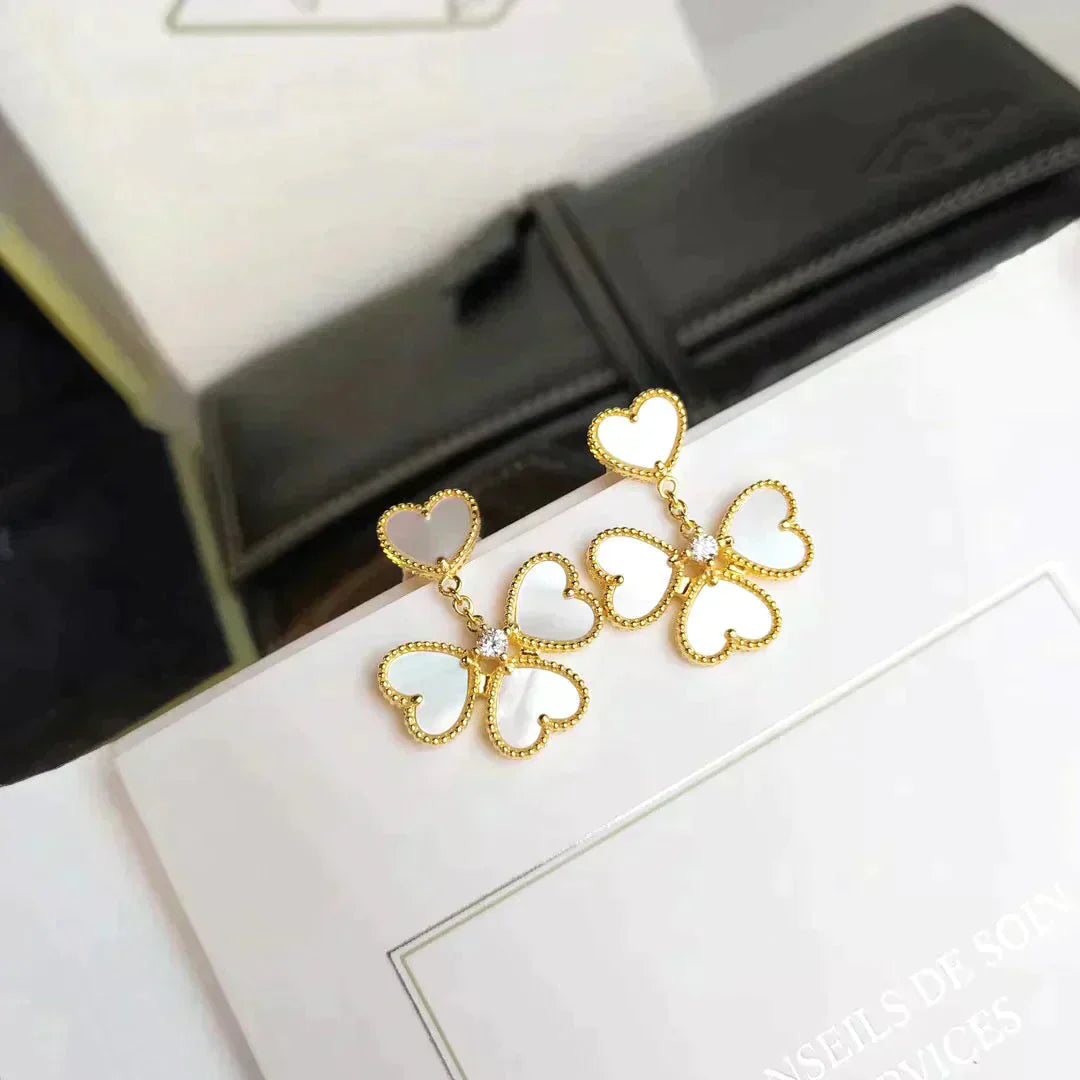 [Glimmer]CLOVER SWEET WHITE MOP EARRINGS