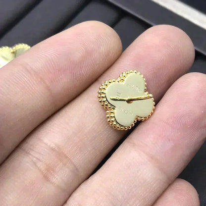 [Glimmer]CLOVER MINI 9.5MM LASER EARRINGS