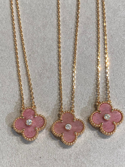 [Glimmer]CLOVER 15MM DIAMOND RHODONITE NECKLACE