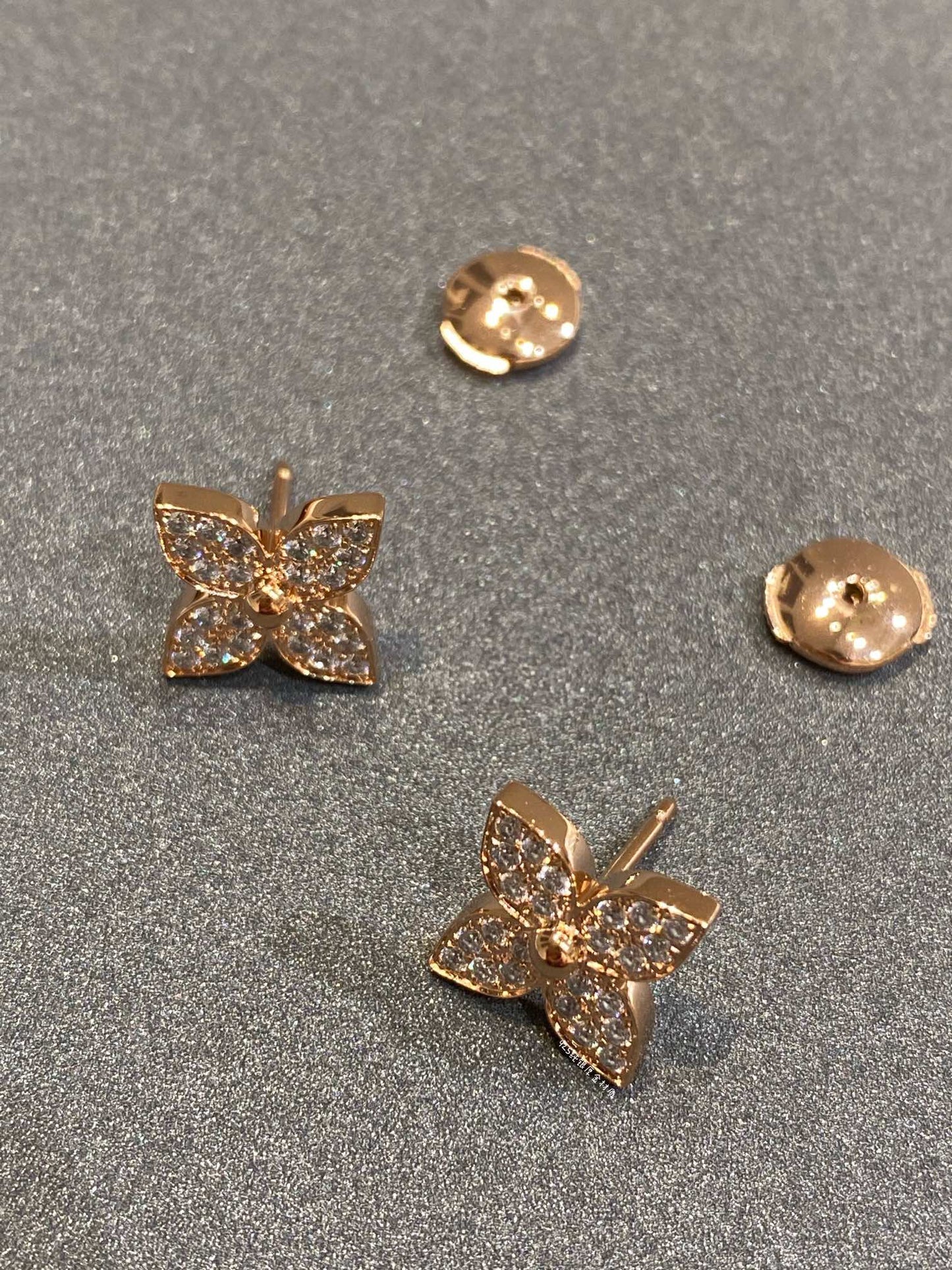 [Glimmer]STAR DIAMOND EARRINGS