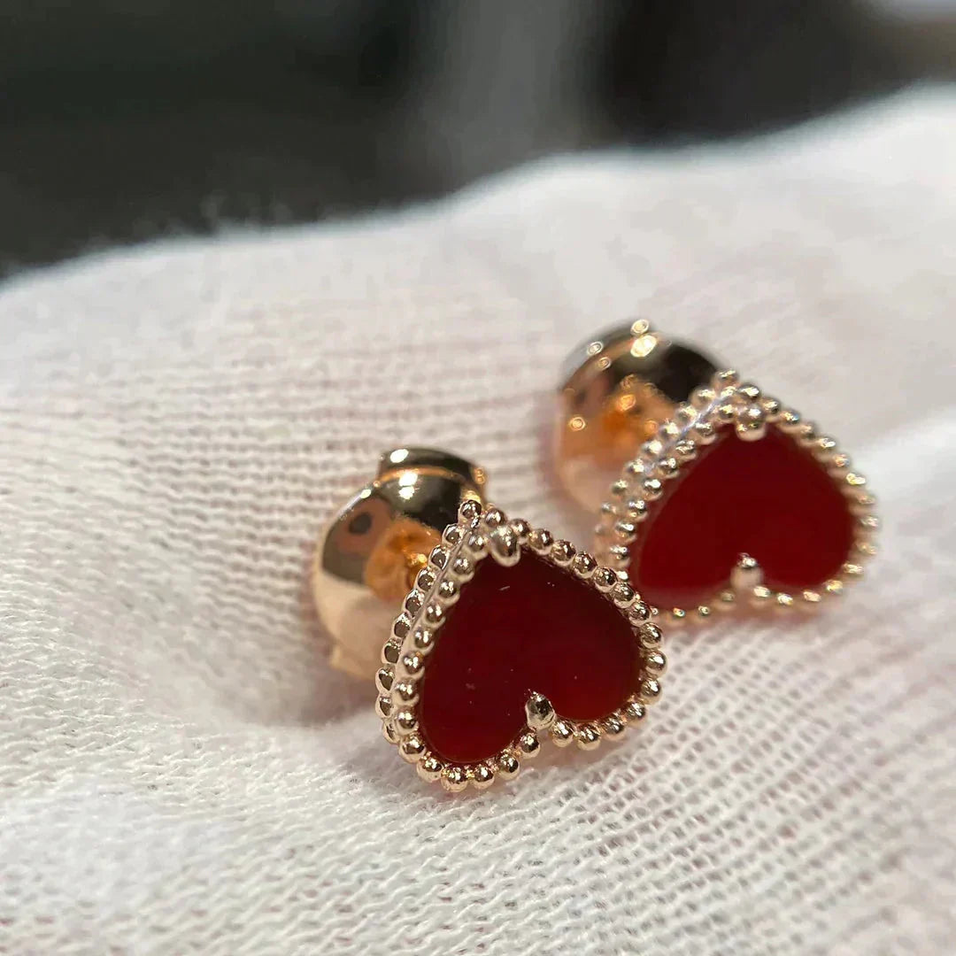 [Glimmer]HEART CARNELIAN STUD EARRINGS