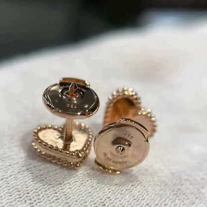 [Glimmer]HEART CARNELIAN STUD EARRINGS
