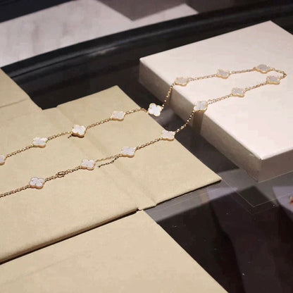 [Glimmer]CLOVER 20 MOTIFS WHITE MOP NECKLACE
