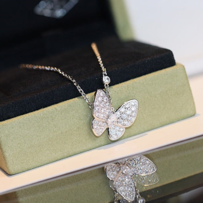 [Glimmer]BUTTERFLY DIAMOND NECKLACE