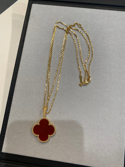[Glimmer]CLOVER 25MM NECKLACE GOLD CARNELIAN