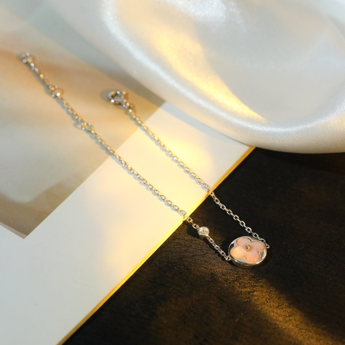 [Glimmer]SUN MOTIF PINK MOP SILVER BRACELET