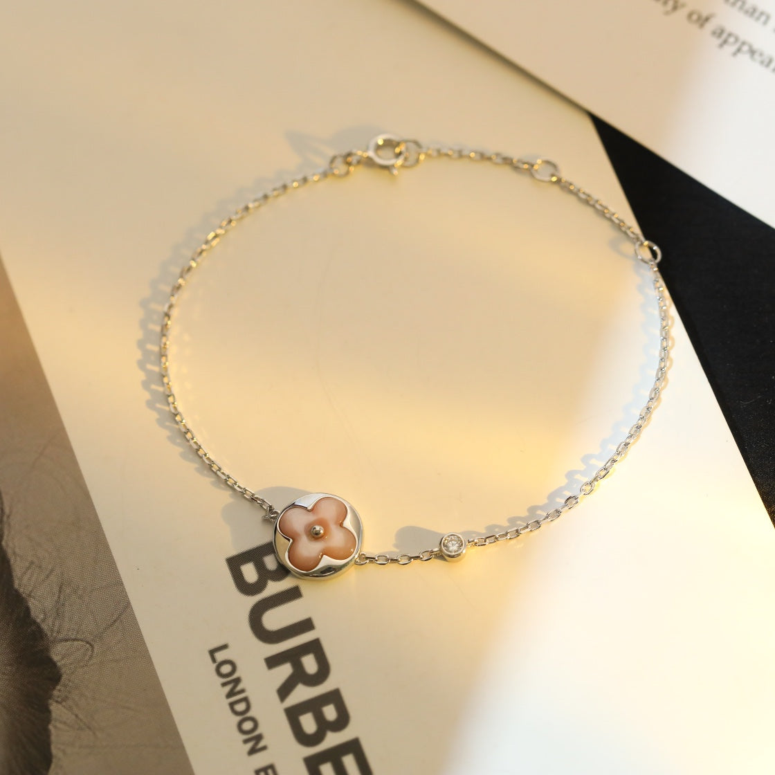 [Glimmer]SUN MOTIF PINK MOP SILVER BRACELET