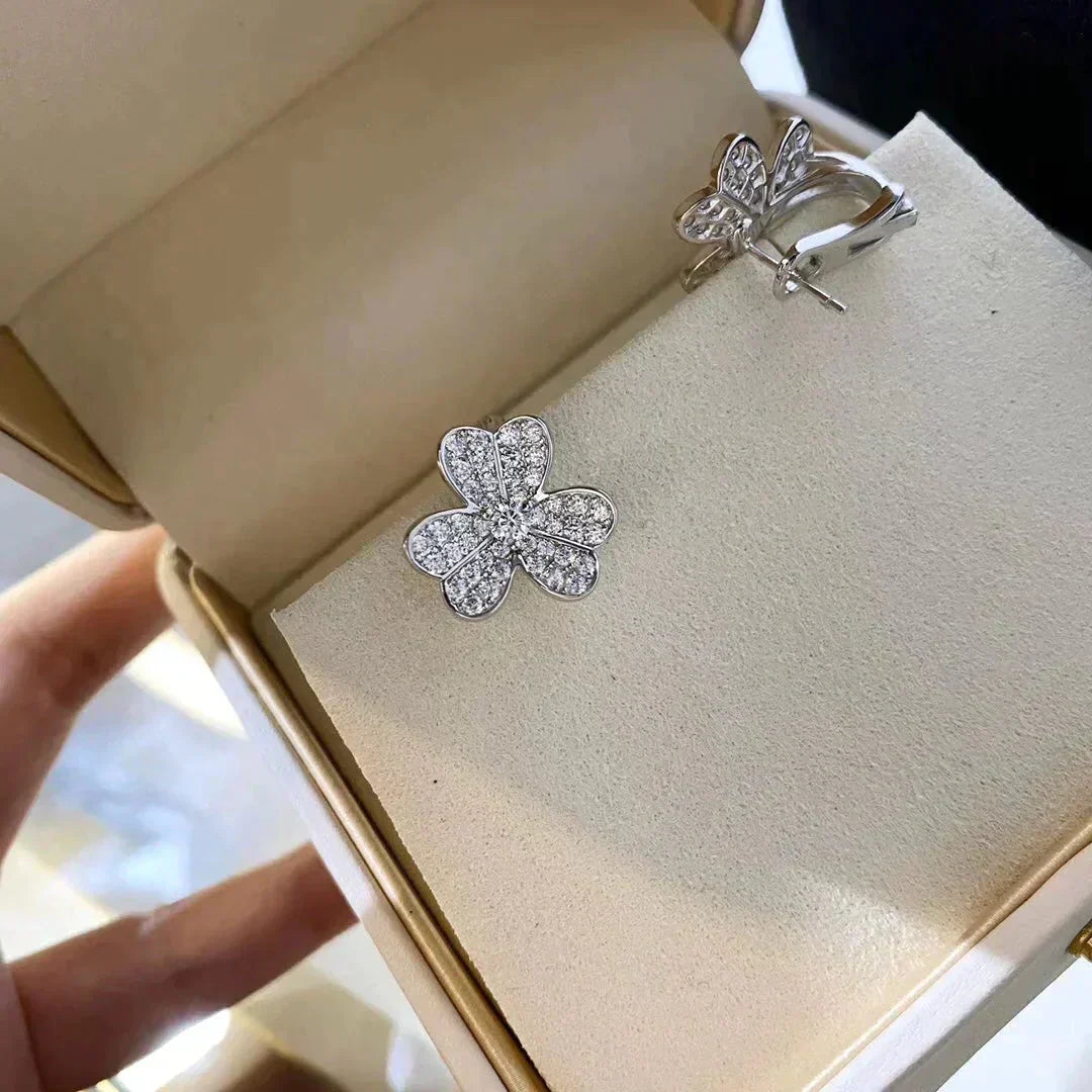 [Glimmer]CLOVER COMOS DIAMOND EARRINGS SILVER