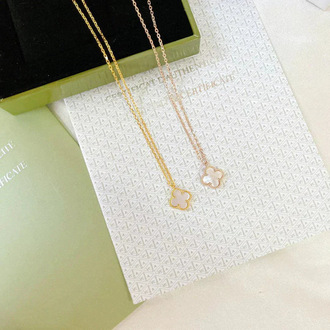 [Glimmer]CLOVER MINI 9.5MM WHITE MOTHER-OF-PEARL NECKLACE