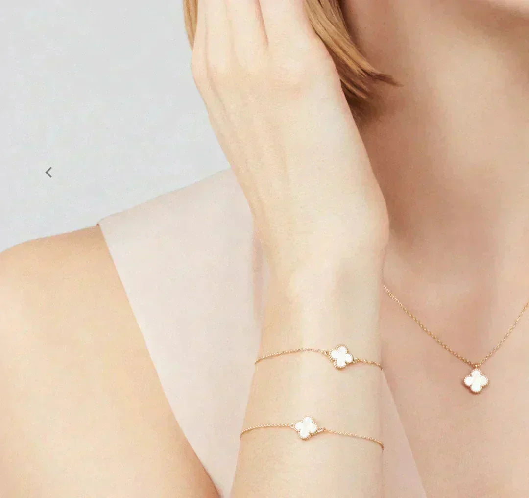 [Glimmer]CLOVER MINI 9.5MM WHITE MOTHER-OF-PEARL NECKLACE