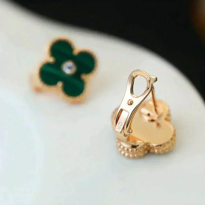 [Glimmer]CLOVER MEDIUM 1 MOTIFS MALACHITE DIAMOND EARRINGS