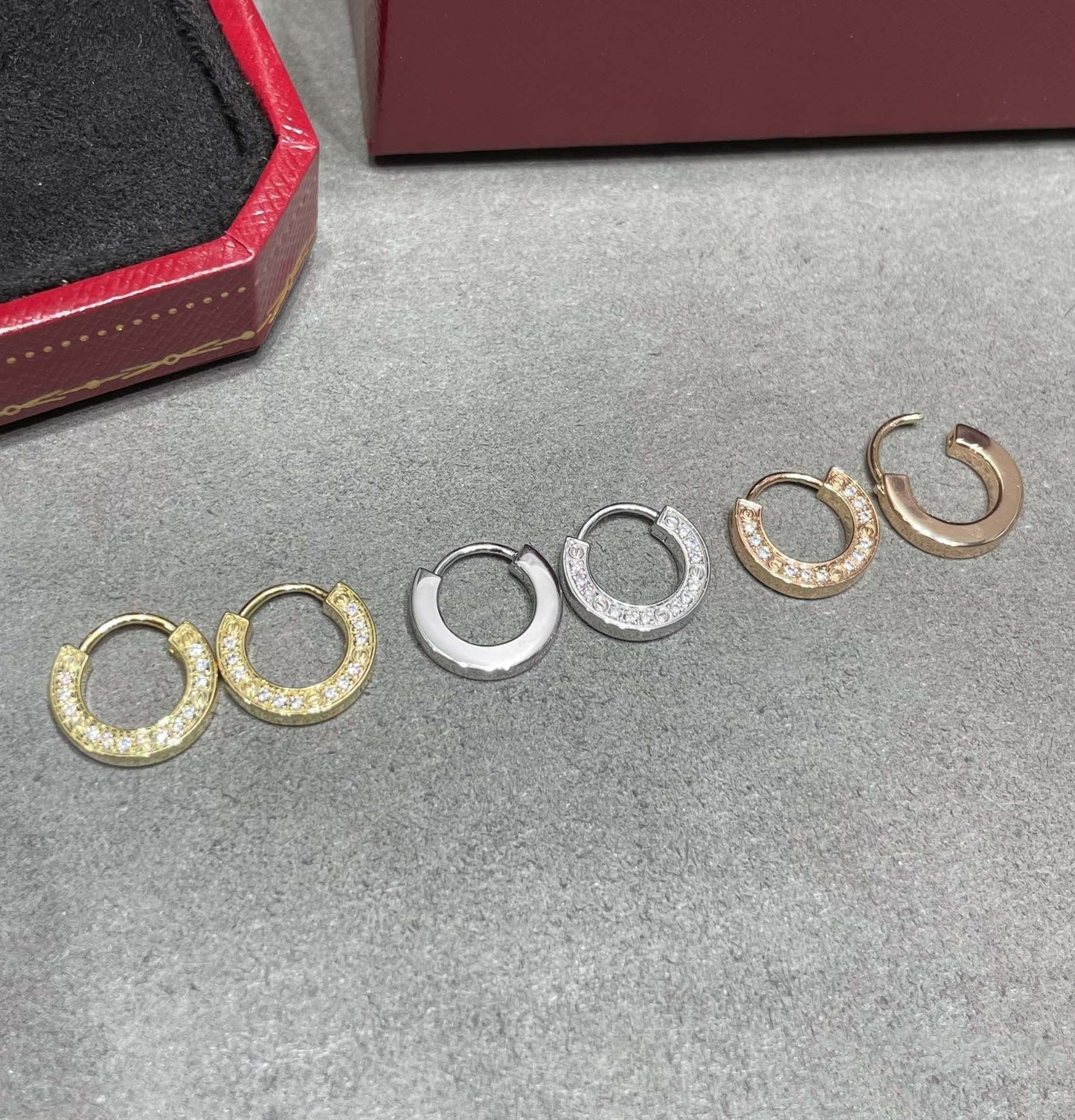 [Glimmer]LOVE DIAMOND EARRINGS
