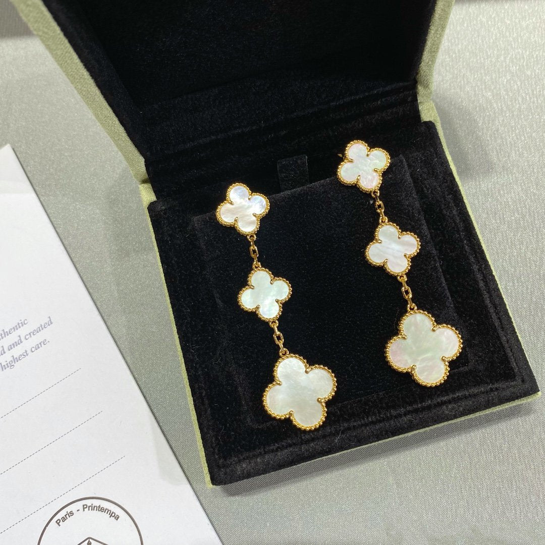 [Glimmer]CLOVER MOP 3 MOTIFS GOLD EARRINGS
