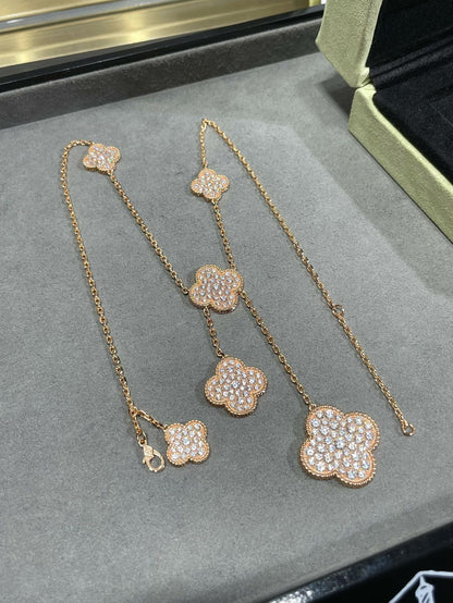 [Glimmer]CLOVER 6 MOTIF DIAMOND PAVED NECKLACE