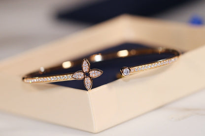 [Glimmer]IDYLLE GOLD OPEN BRACELET DIAMOND PAVED