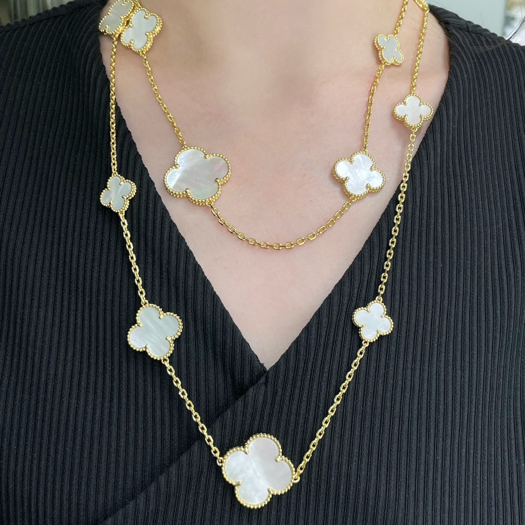 [Glimmer]CLOVER 16 MOTIF WHITE MOP GOLD NECKLACE
