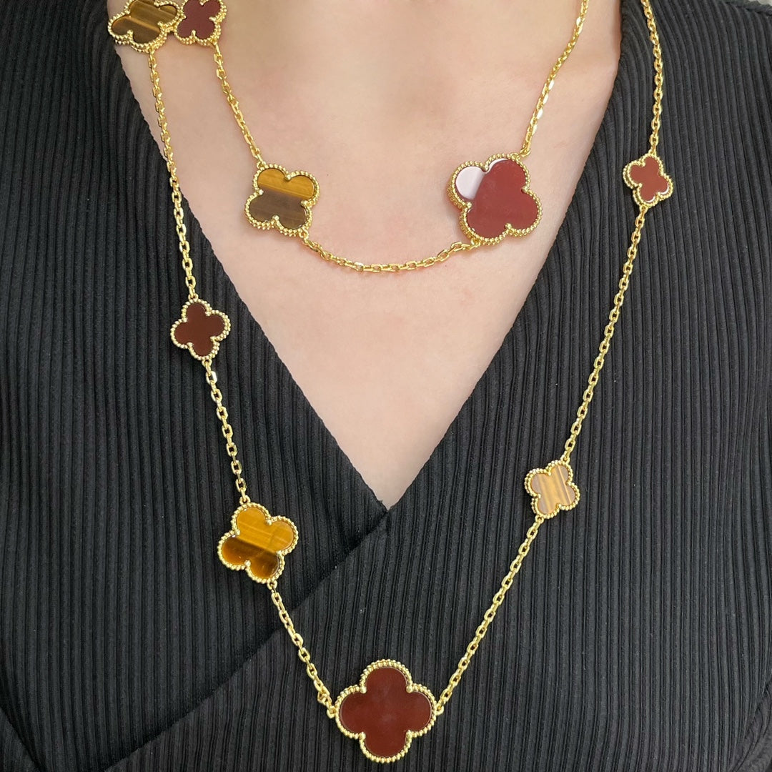 [Glimmer]CLOVER 16 MOTIF CARNELIAN TIGER EYE Glimmer GOLD NECKLACE