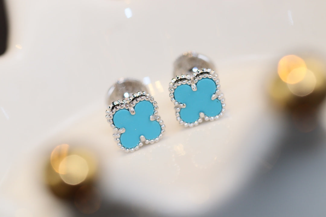 [Glimmer]CLOVER MINI TURQUOISE SILVER STUD EARRINGS