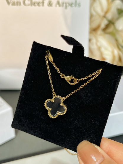 [Glimmer]CLOVER ROCK CRYSTAL Glimmer GOLD NECKLACE