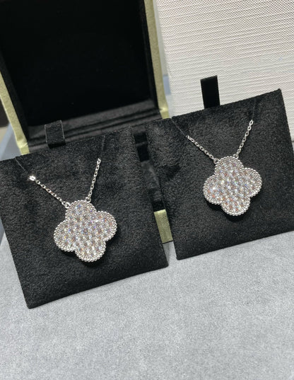 [Glimmer]CLOVER 25MM LARGE PENDANT DIAMOND PAVED SILVER NECKLACE