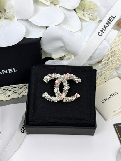 [Glimmer]26C Pink-White Enamel Ice Cream Cone Double C Brooch