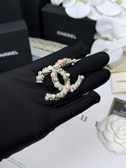 [Glimmer]26C Pink-White Enamel Ice Cream Cone Double C Brooch