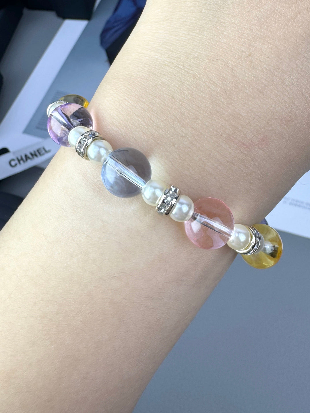 [Glimmer]Colorful Transparent Resin Bracelet