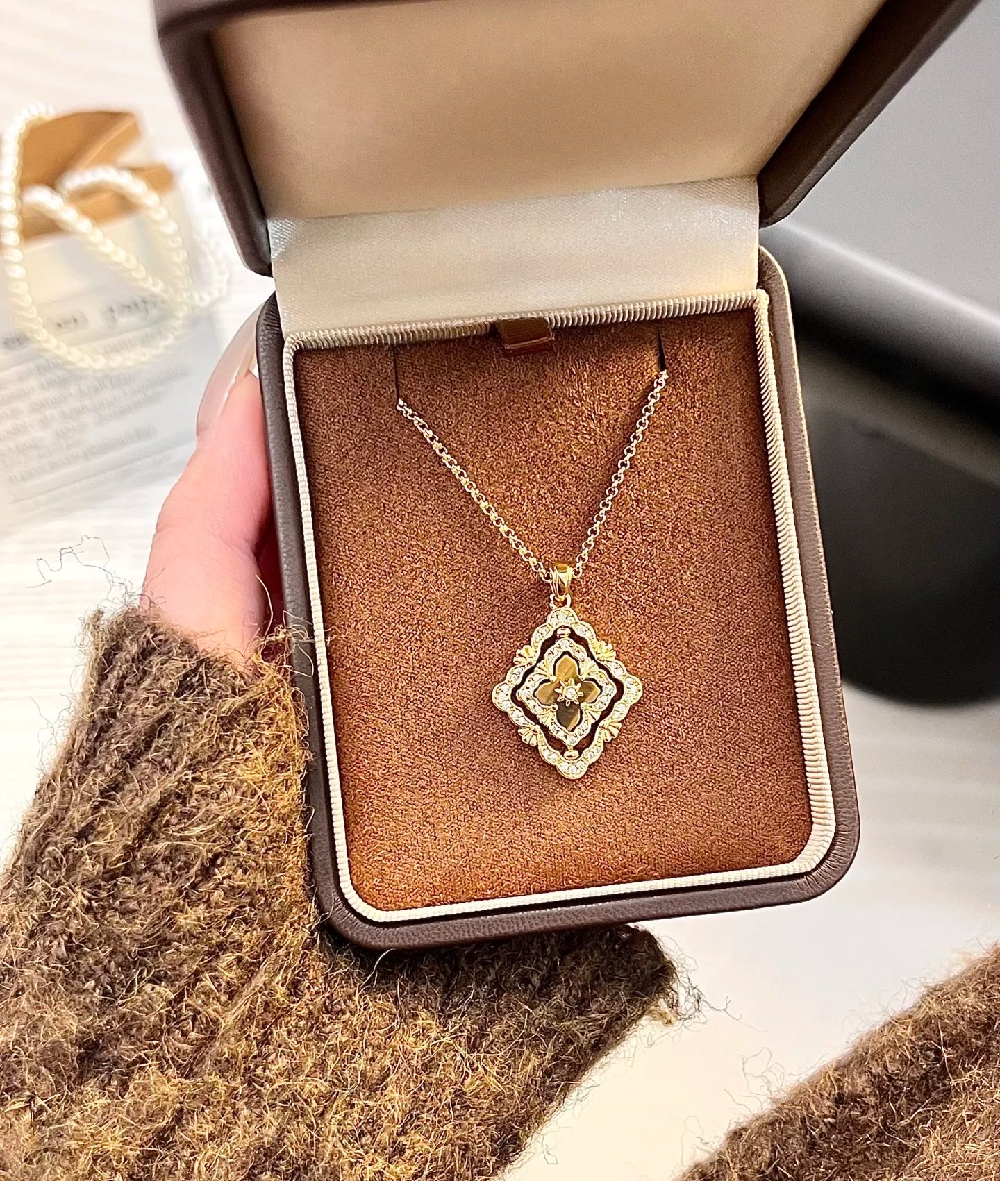 [Glimmer] B.C.L ENAMEL ROTATING SINGLE-DIAMOND NECKLACE£¨Various colors£©