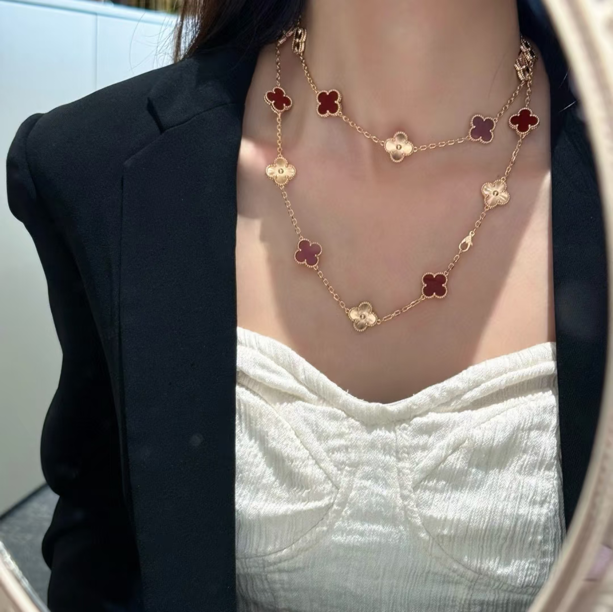 [Glimmer]CLOVER 20 MOTIFS LASER CARNELIAN NECKLACE