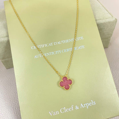 [Liorra Jewelry]15MM BUBBLE PINK ENAMEL SINGLE-FLOWER FOUR-LEAF CLOVER NECKLACE