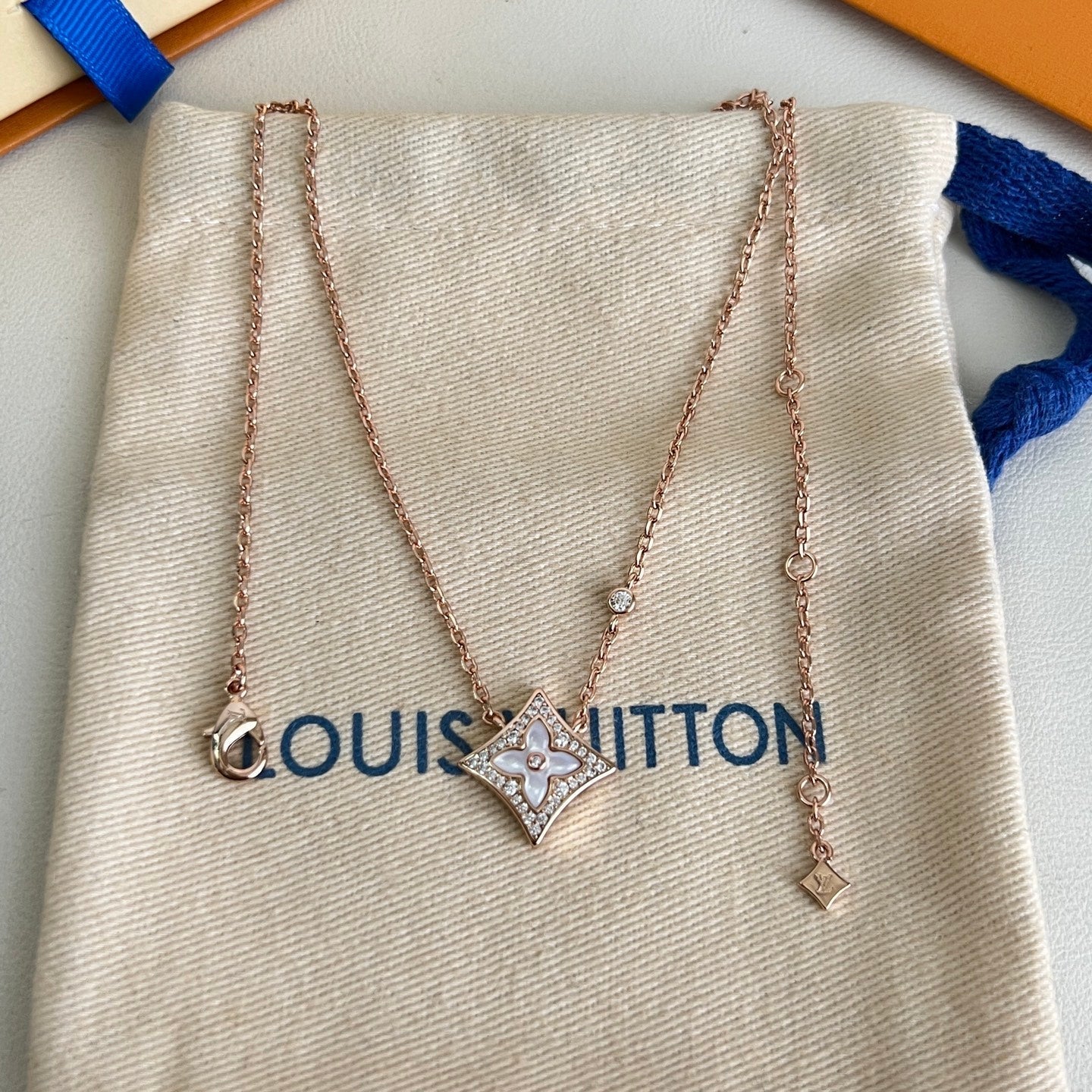 [Glimmer]ROSE GOLD DIAMOND NECKLACE