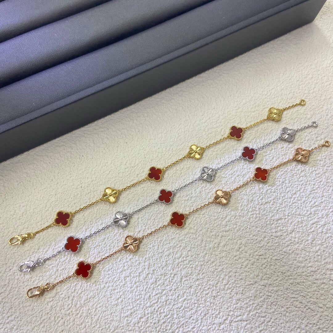 [Glimmer]CLOVER 6 MOTIF RED AGATE LASER BRACELET-w