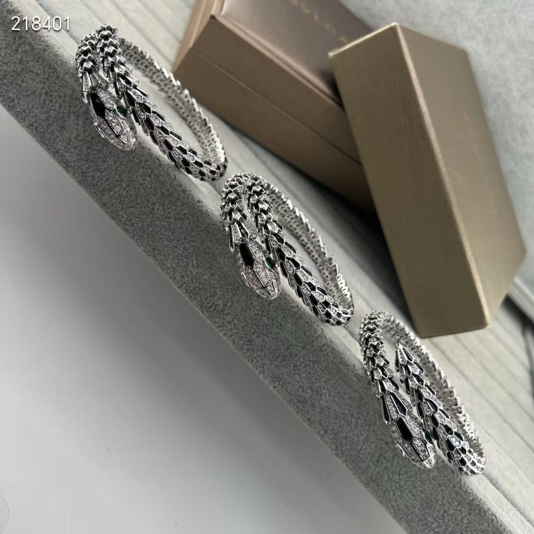 [Glimmer]NEW OBSIDIAN & DIAMOND SERPENT BRACELET