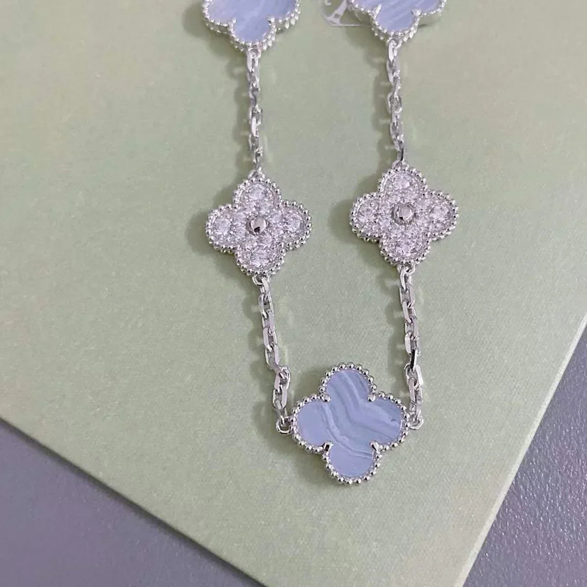 [Glimmer] CLOVER 5 モチーフ パープルカルセドニー ブレスレット コレクション