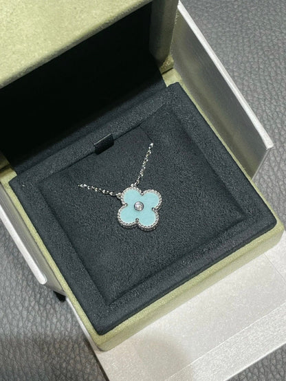 [Glimmer]CLOVER 1 DIAMOND LIGHT BLUE SILVER NECKLACE