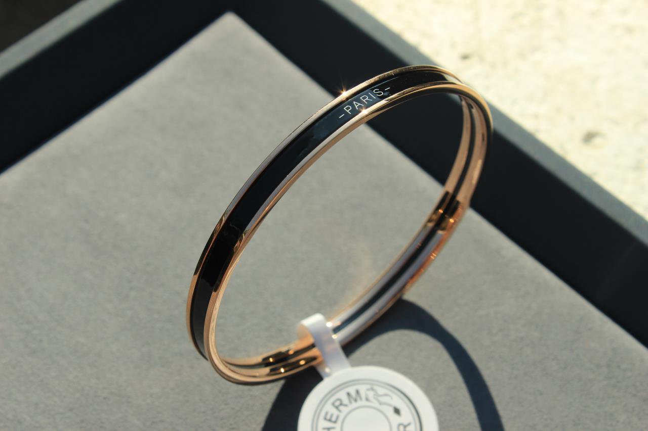 [Glimmer]HM UNI BANGLE BAG