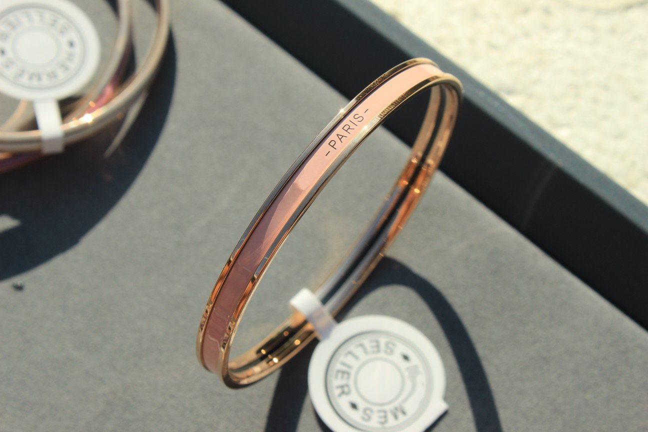 [Glimmer]HM UNI BANGLE BAG