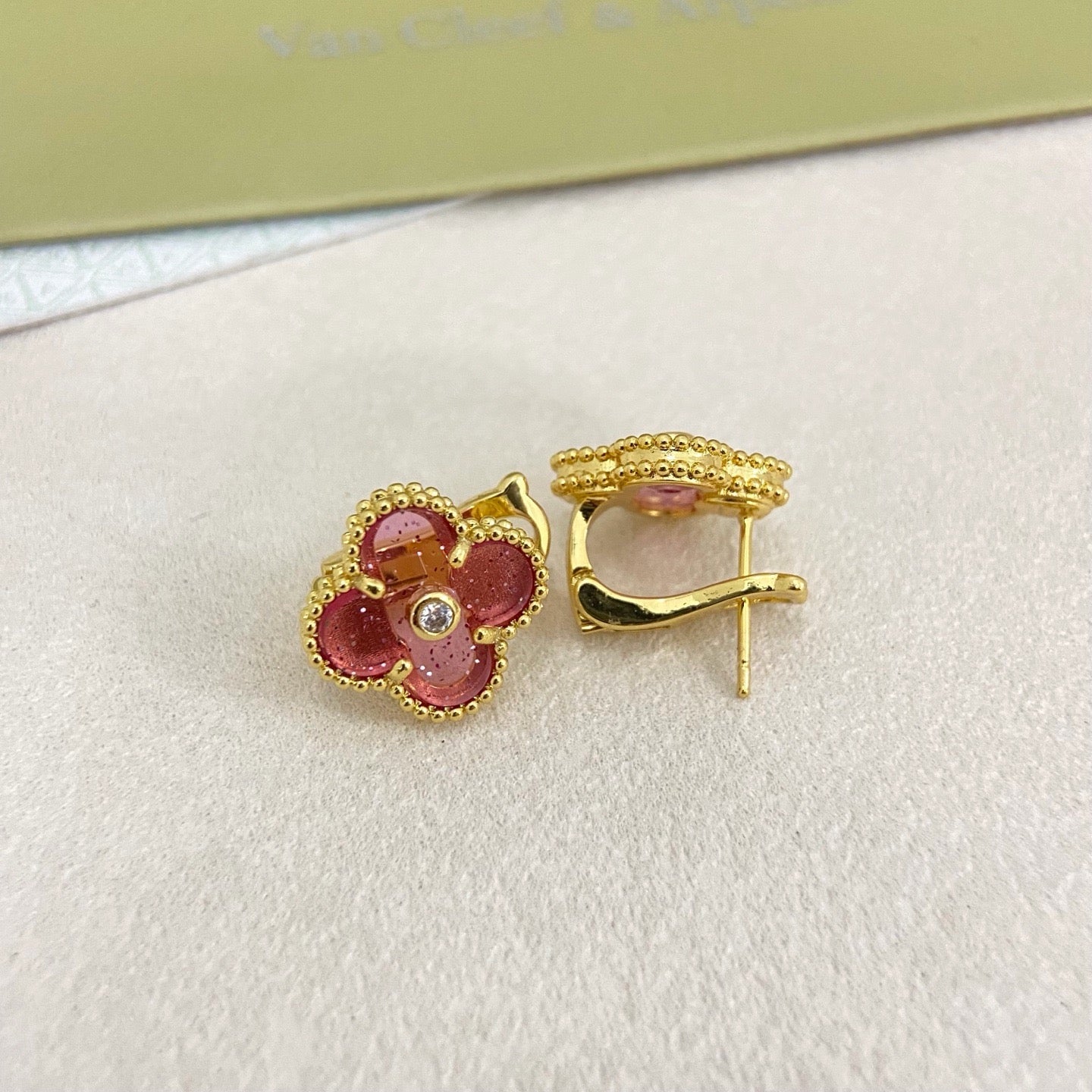 [Liorra]2026 NEW  CLOVER 1 MOTIFPINK ENAMEL STUD EARRINGS WITH DIAMONDS2