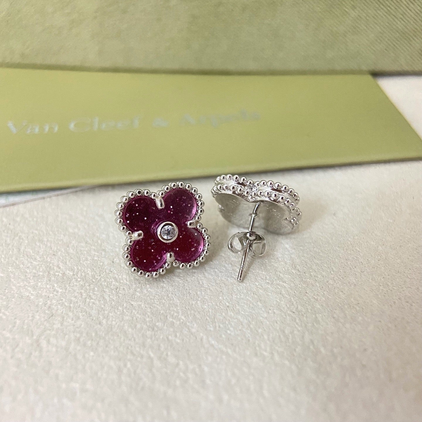 [Liorra]2026 NEW  CLOVER 1 MOTIFPINK ENAMEL STUD EARRINGS WITH DIAMONDS