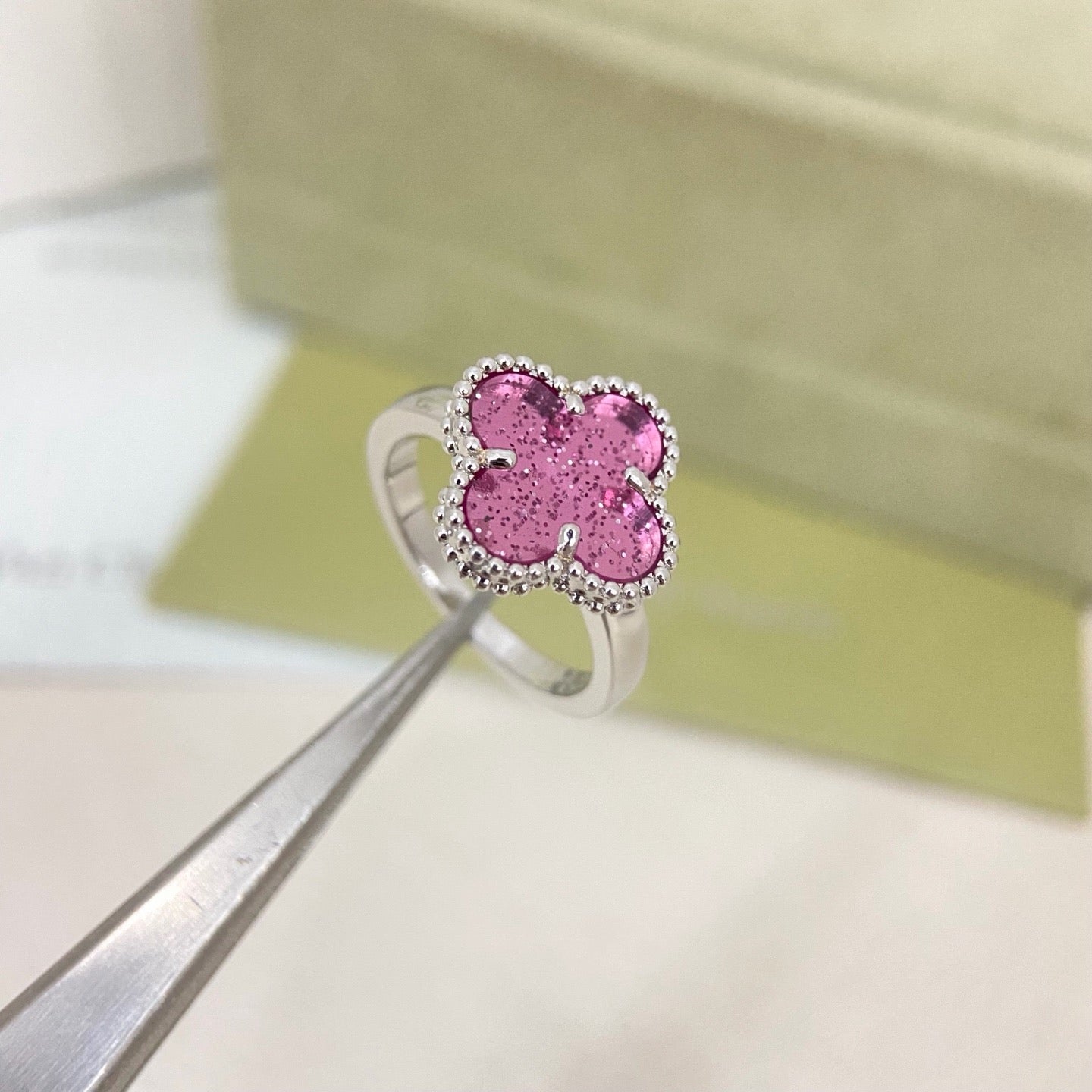 [Liorra]NEW ROSE QUARTZ FOUR-LEAF CLOVER RING