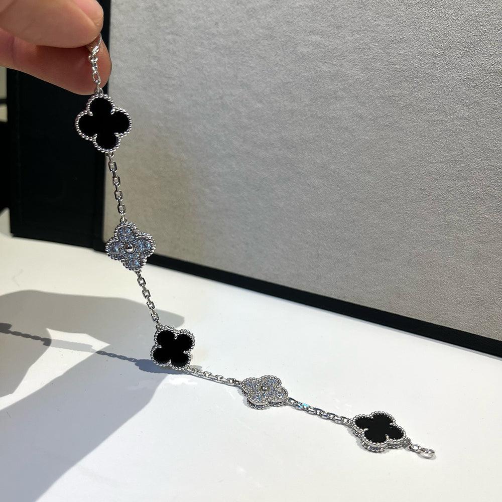 [Glimmer] CLOVER 5 モチーフ オニキス ブレスレット コレクション