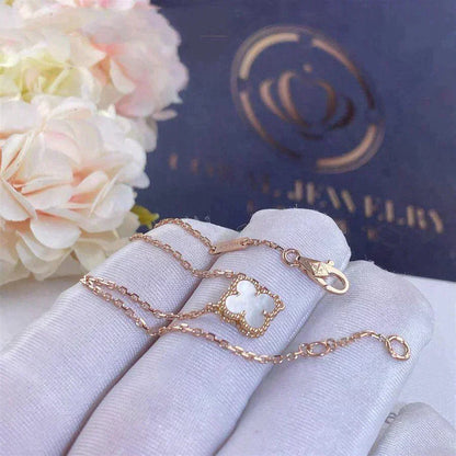 [Glimmer]CLOVER WHITE MOP SINGLE FLOWER BRACELET