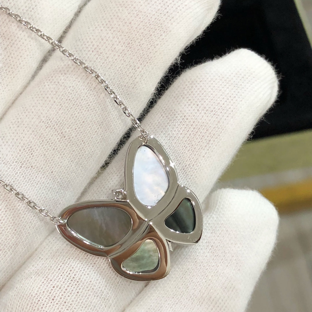 [Glimmer]LARGE BUTTERFLY SILVER PENDANT DIAMOND NECKLACE
